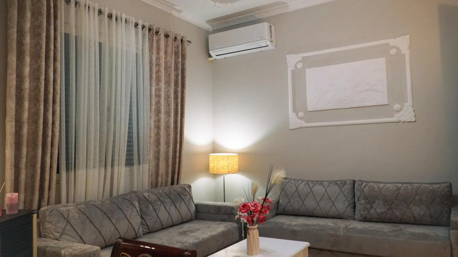 Oaz Guest House دراس فيلة